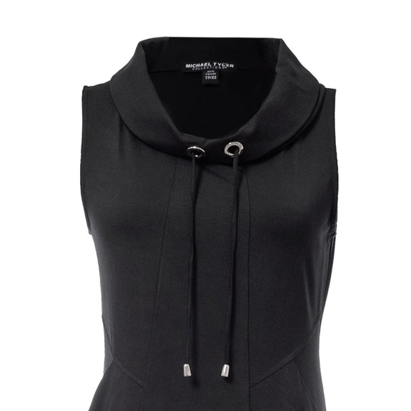 Women's Sleeveless Long Black Dress Size S Cowl Neck Size Slit NWT - Picture 3 of 7